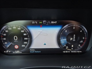 Volvo XC60 2,0 D4 AWD MOMENTUM 2020