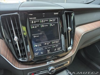 Volvo XC60 2,0 D4 AWD MOMENTUM 2020