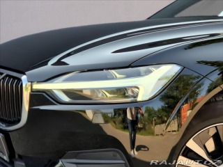 Volvo XC60 2,0 D4 AWD MOMENTUM 2020