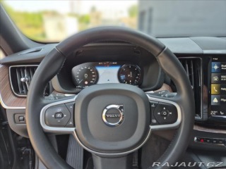 Volvo XC60 2,0 D4 AWD MOMENTUM 2020