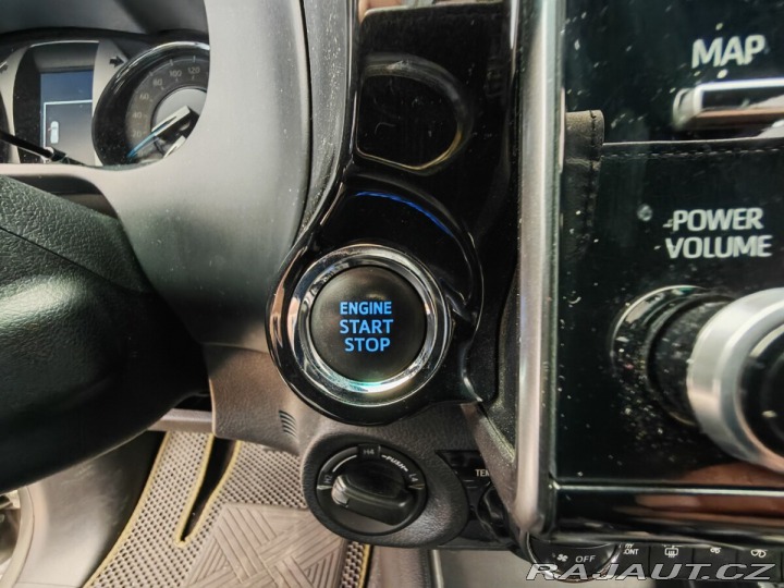 Toyota Hilux 2.8 D-4D Double Cab 4x4 I 2021