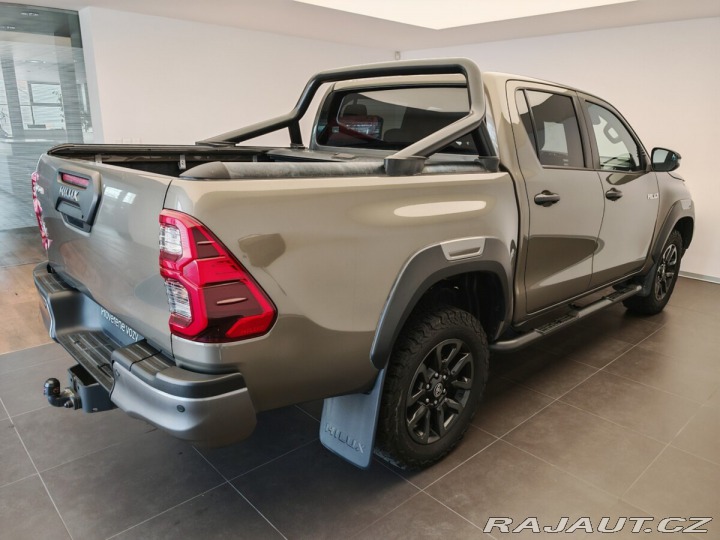 Toyota Hilux 2.8 D-4D Double Cab 4x4 I 2021