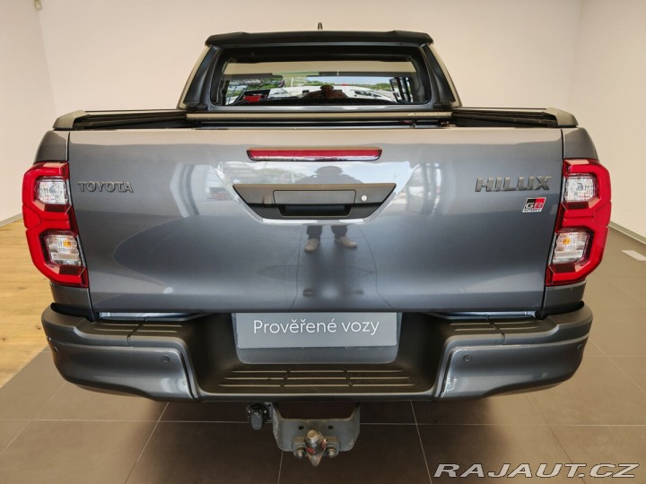 Toyota Hilux 2.8 D-4D Double Cab 4x4 G 2023