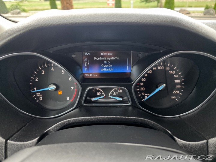 Ford Focus Focus kombi 1.6 Ti-VCT 92 2015