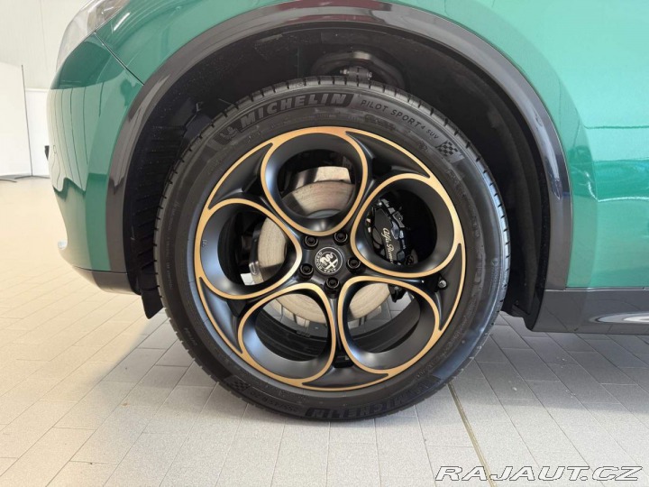 Alfa Romeo Stelvio 2.0 Turbo 280k Q4 AT8 INT 2025