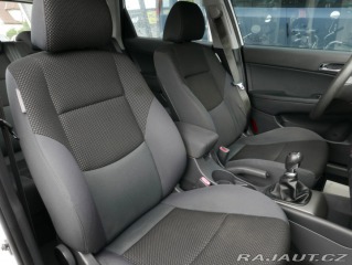 Hyundai i30 1,4 CVVT 80kW Kombi ČR 2010