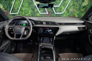 Audi e-tron 55*QUATTRO*PANO*ZÁRUKA*MA 2020