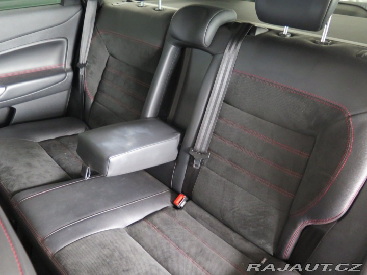 Ford Mondeo 2.2TDCi,klima,výhřev,nová 2010