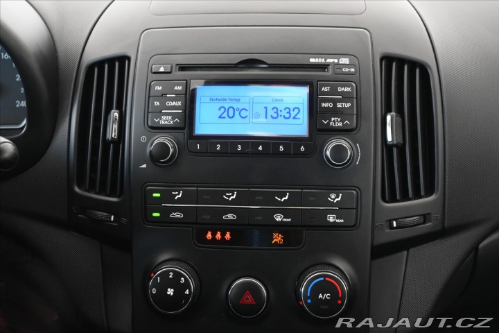 Hyundai i30 1,4 i CVVT 80kW START Zár 2010