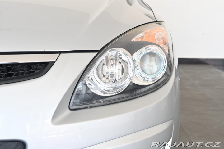 Hyundai i30 1,4 i CVVT 80kW START Zár 2010