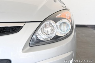 Hyundai i30 1,4 i CVVT 80kW START Zár 2010