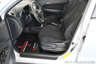 Hyundai i30 1,4 i CVVT 80kW START Zár 2010