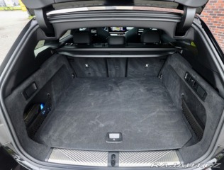 BMW 5 Touring  550e  xDrive M S 2025