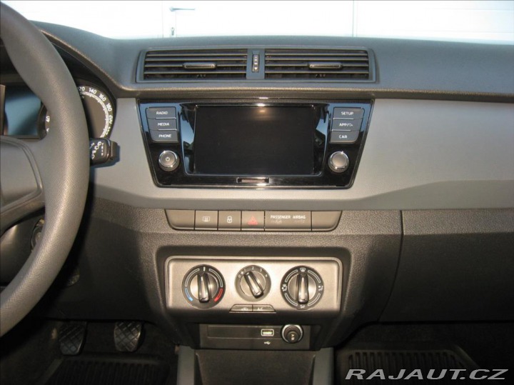 Škoda Fabia 1,0 TSI 95PS III FL Acti 2021