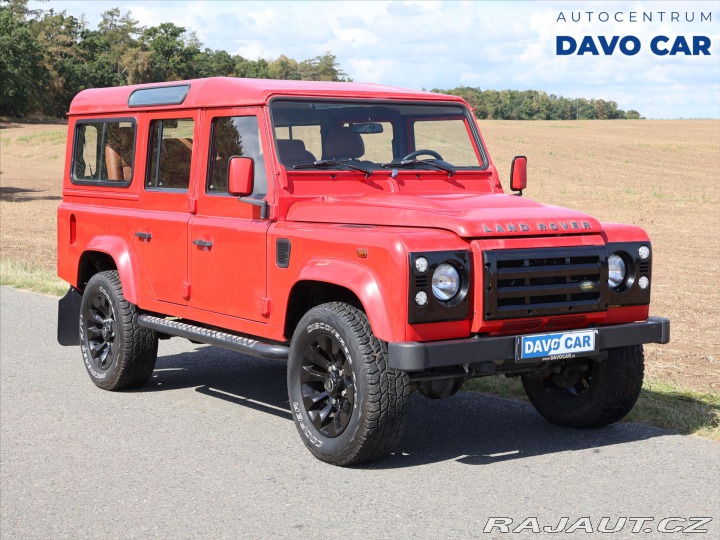 Land Rover Defender 2,4 TD4 4x4 Klima 7-Míst 2011