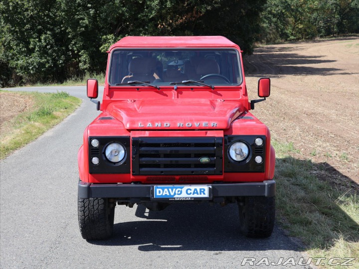Land Rover Defender 2,4 TD4 4x4 Klima 7-Míst 2011