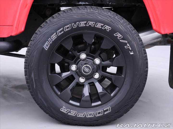 Land Rover Defender 2,4 TD4 7-Míst Kůže A/C 4 2011