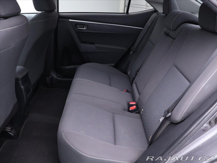 Toyota Corolla 1,6 97kW TREND+ CZ 2017