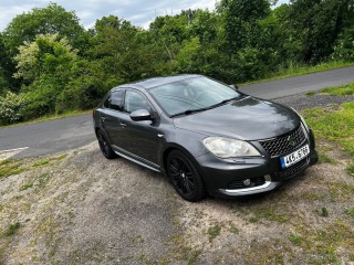 Suzuki Kizashi 
