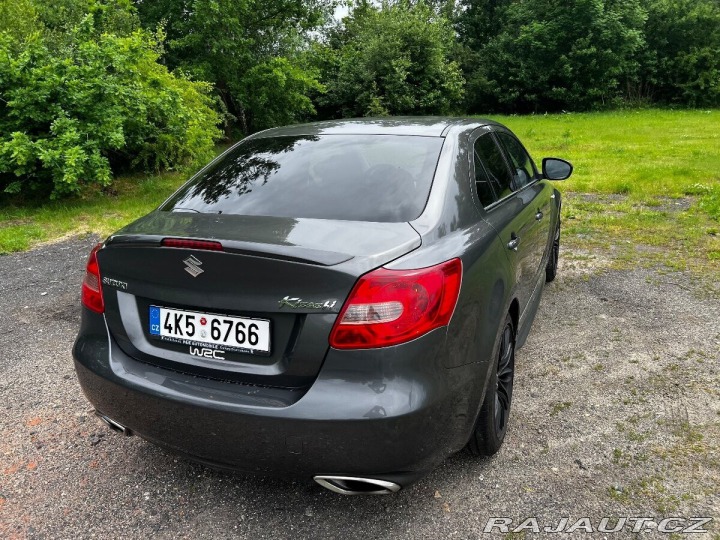 Suzuki Kizashi 1800