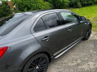 Suzuki Kizashi 1800