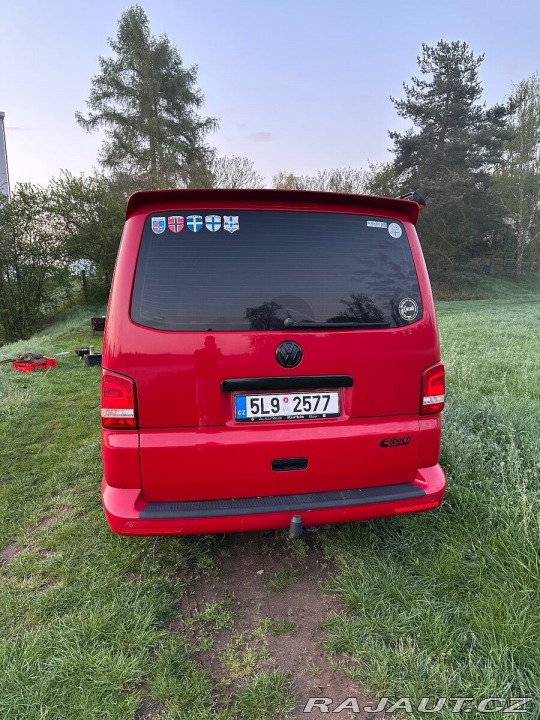 Volkswagen Multivan 2,0 T5 2013