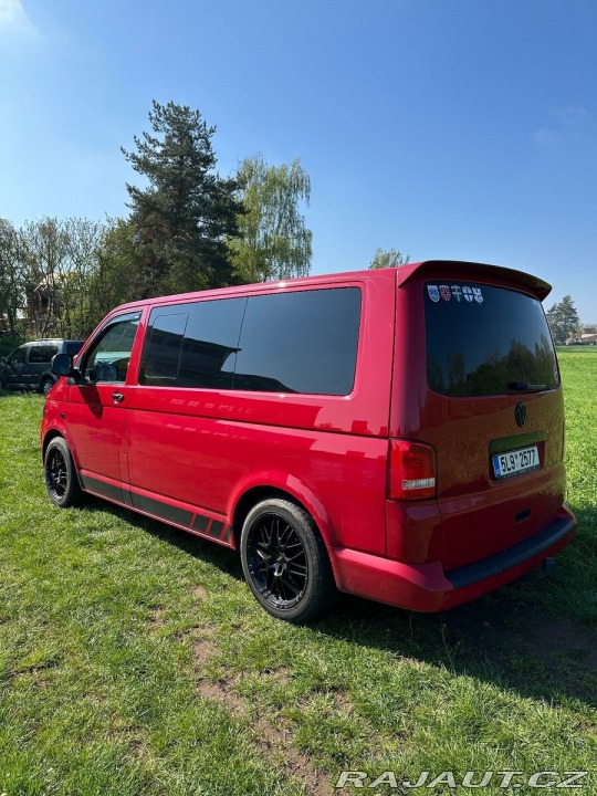 Volkswagen Multivan 2,0 T5 2013