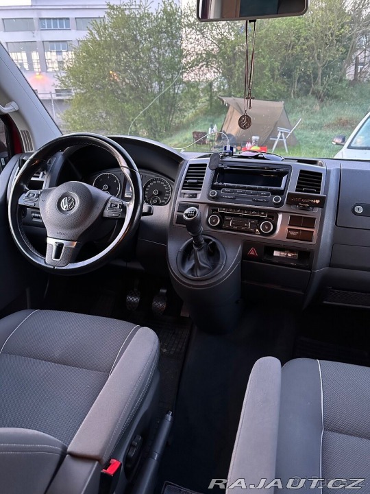 Volkswagen Multivan 2,0 T5 2013