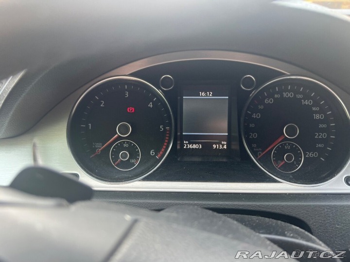 Volkswagen Passat 2,0 2012