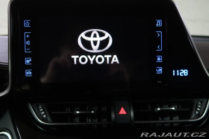Toyota C-HR 1.2T,CZ,1Maj,ComfortStyle 2017