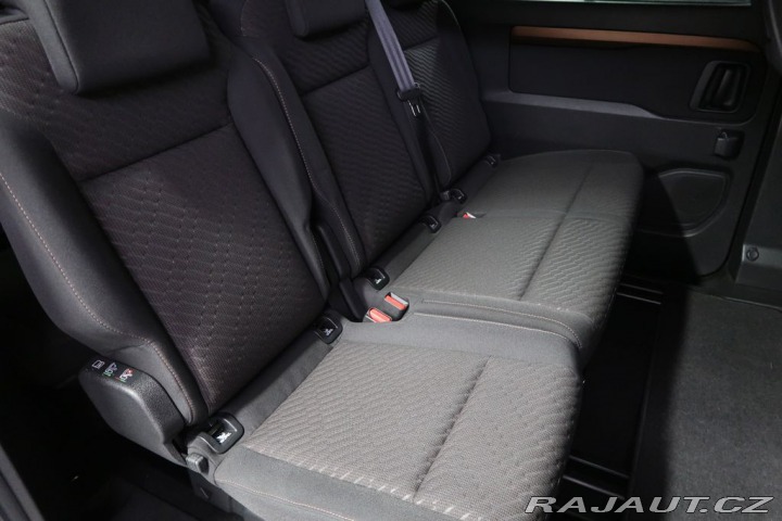 Toyota ProAce 2.0D4D,CZ,1Maj,8Míst.Fami 2020