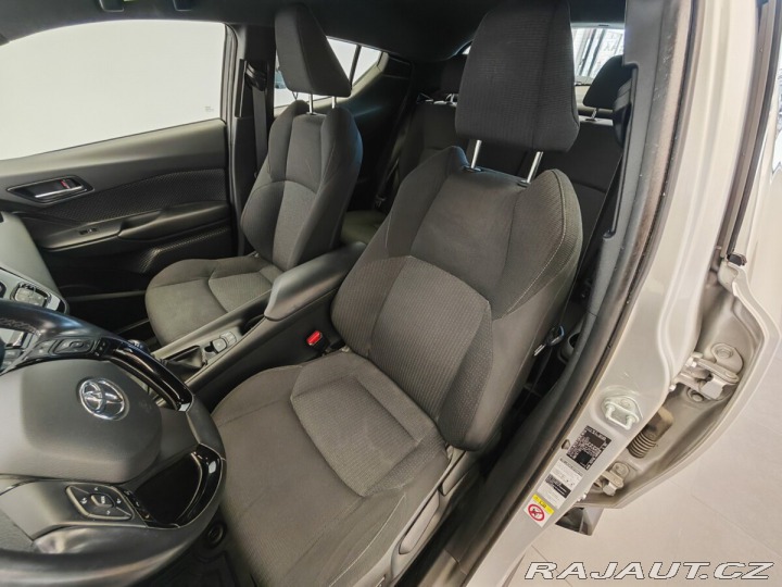 Toyota C-HR 1.2 Turbo 85kW Active 2017