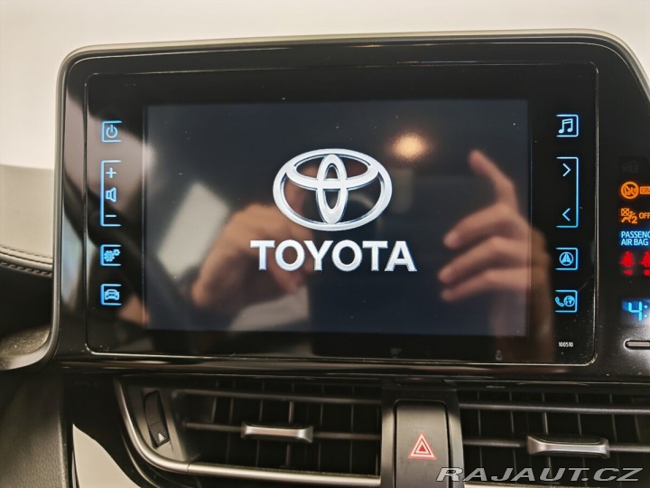 Toyota C-HR 1.2 Turbo 85kW Active 2017