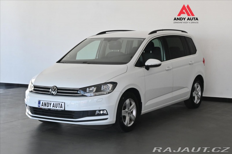 Volkswagen Touran 2,0 TDi 110kW DSG NAVI 7M