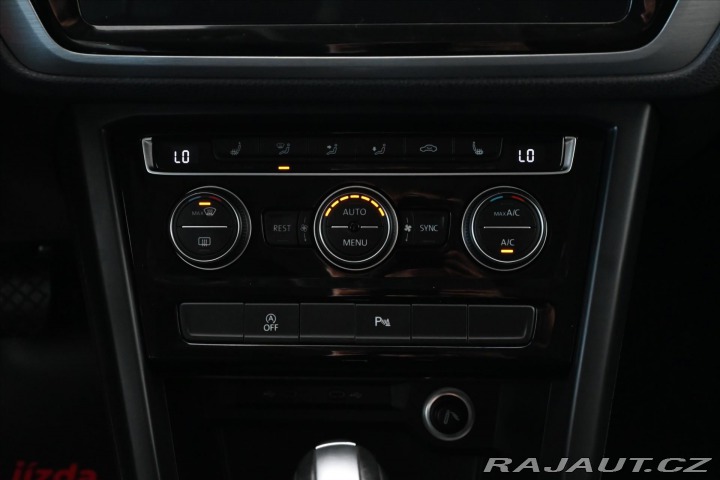 Volkswagen Touran 2,0 TDi 110kW DSG NAVI 7M 2020