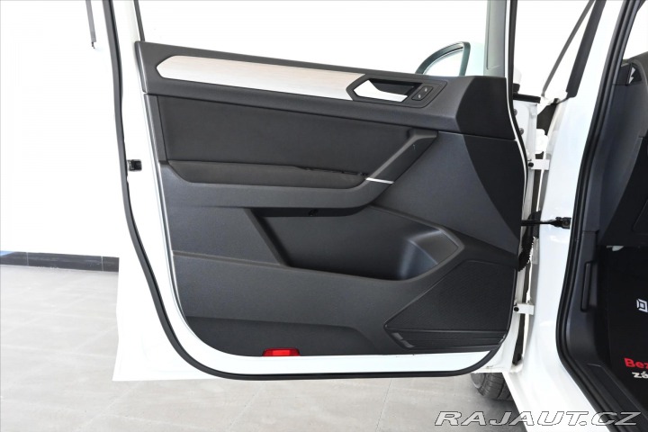 Volkswagen Touran 2,0 TDi 110kW DSG NAVI 7M 2020