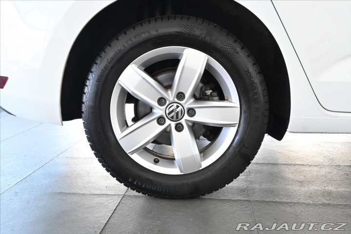 Volkswagen Touran 2,0 TDi 110kW DSG NAVI 7M 2020