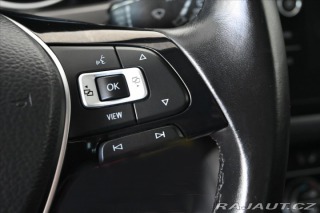 Volkswagen Touran 2,0 TDi 110kW DSG NAVI 7M 2020