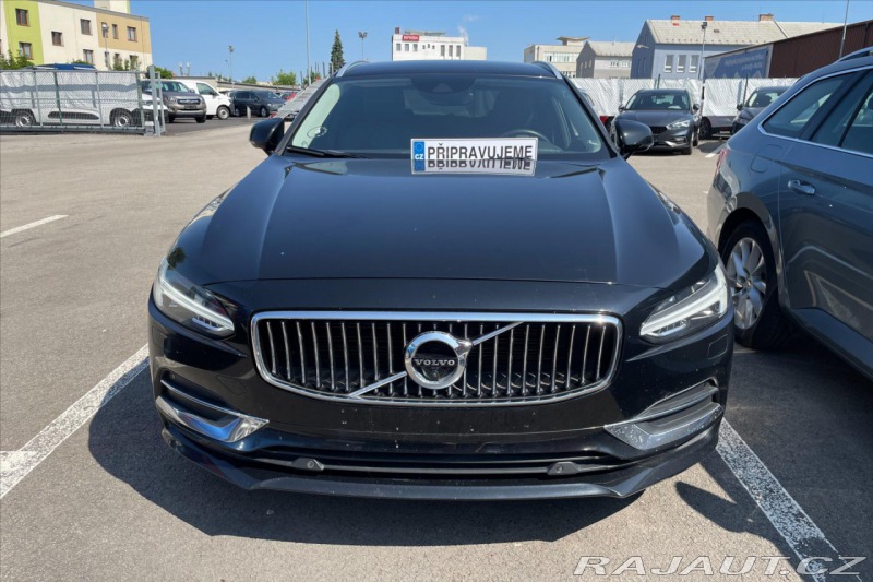 Volvo V90 2,0 D4 140kW AT8 INSCRIPT