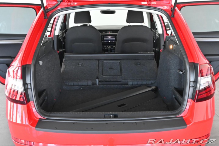 Škoda Octavia 2,0 TDi 110kW DSG STYLE Z 2019