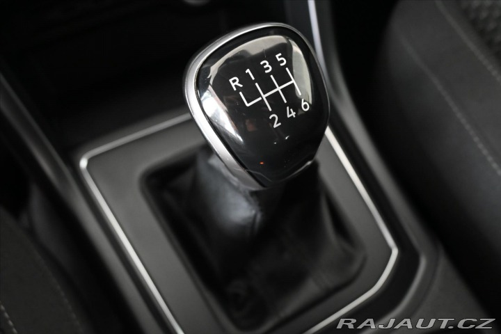 Volkswagen Touran 2,0 TDi 110kW 7/Míst COMF 2020