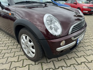 Mini One 1,6i 66KW KOLA STK 2. MAJ 2003