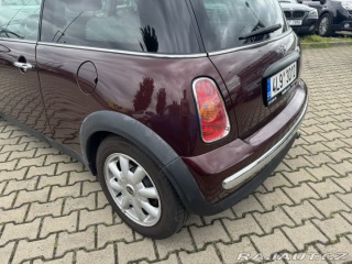 Mini One 1,6i 66KW KOLA STK 2. MAJ 2003