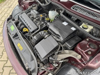 Mini One 1,6i 66KW KOLA STK 2. MAJ 2003