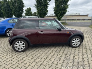 Mini One 1,6i 66KW KOLA STK 2. MAJ 2003