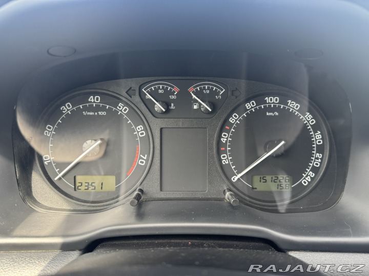 Škoda Octavia 1,6 MPI 75 KW 1 MAJ STK 2005