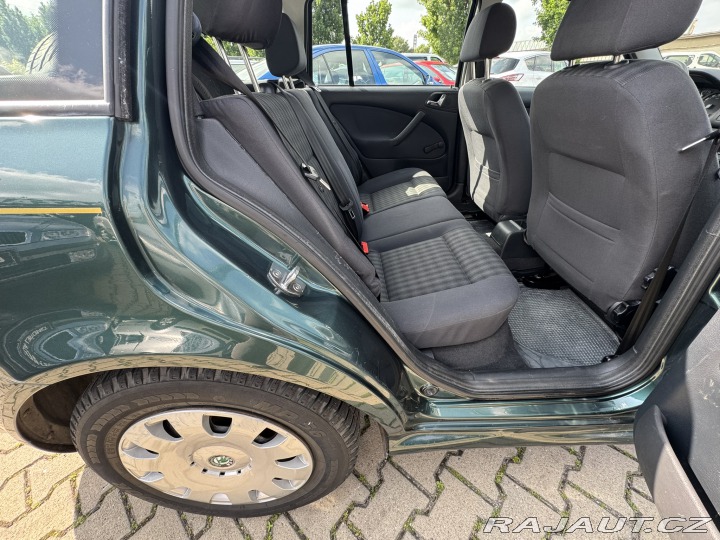 Škoda Octavia 1,6 MPI 75 KW 1 MAJ STK 2005