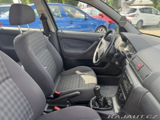 Škoda Octavia 1,6 MPI 75 KW 1 MAJ STK 2005