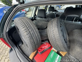 Škoda Octavia 1,6 MPI 75 KW 1 MAJ STK 2005