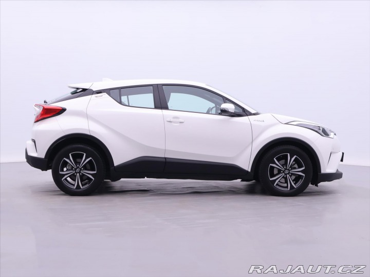 Toyota C-HR 1,8 Hybrid 72 kW E-CVT CZ 2019